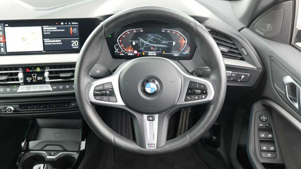BMW 2 Series 218I 136 M Sport Dct 2024 White #5