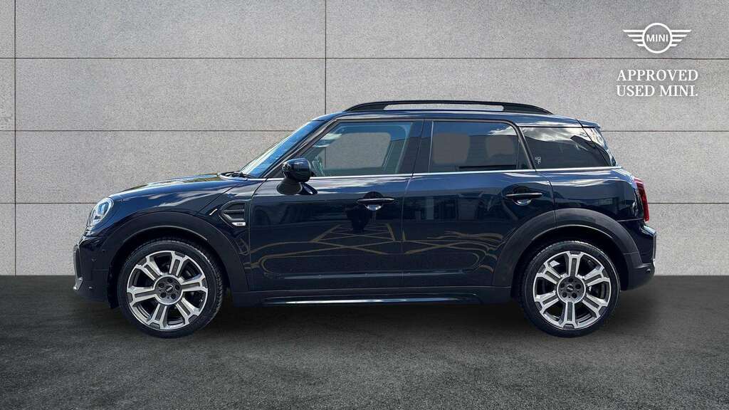 Mini Countryman 1.5 Cooper Exclusive Comfortnav Pack Black #4