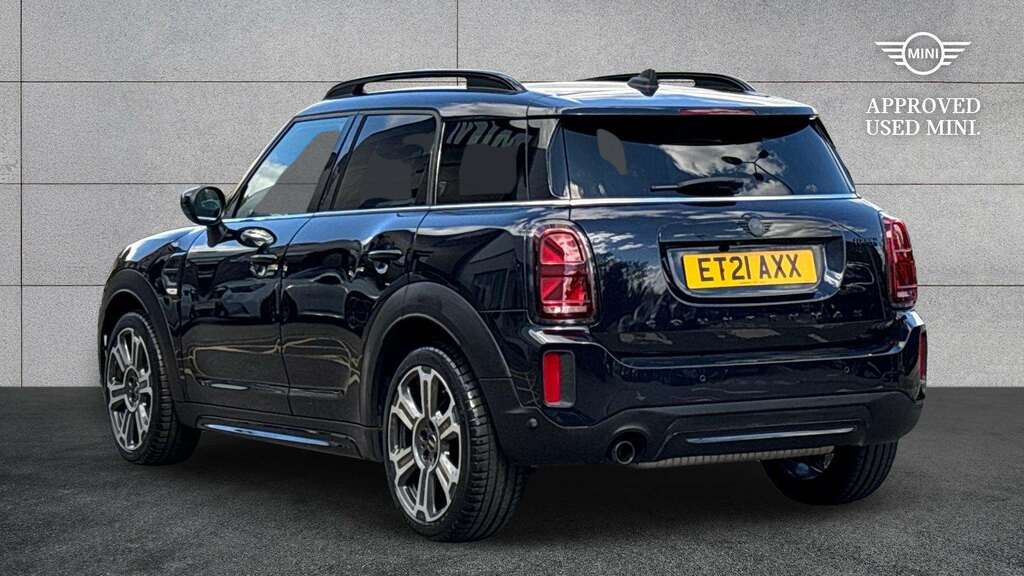 Mini Countryman 1.5 Cooper Exclusive Comfortnav Pack Black #2
