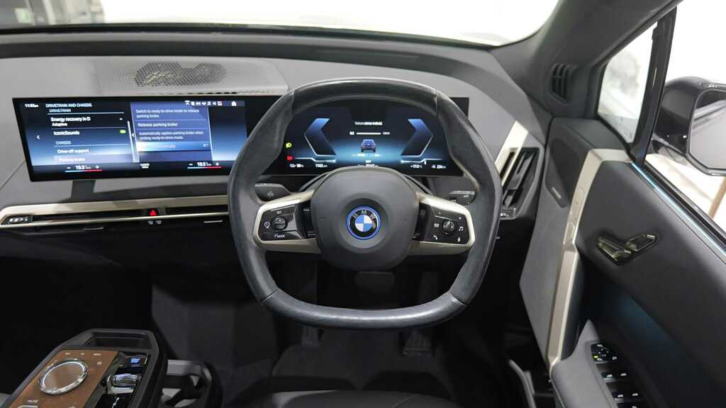 BMW iX 240Kw Xdrive40 M Sport Edition 76.6Kwh 20 Black #5