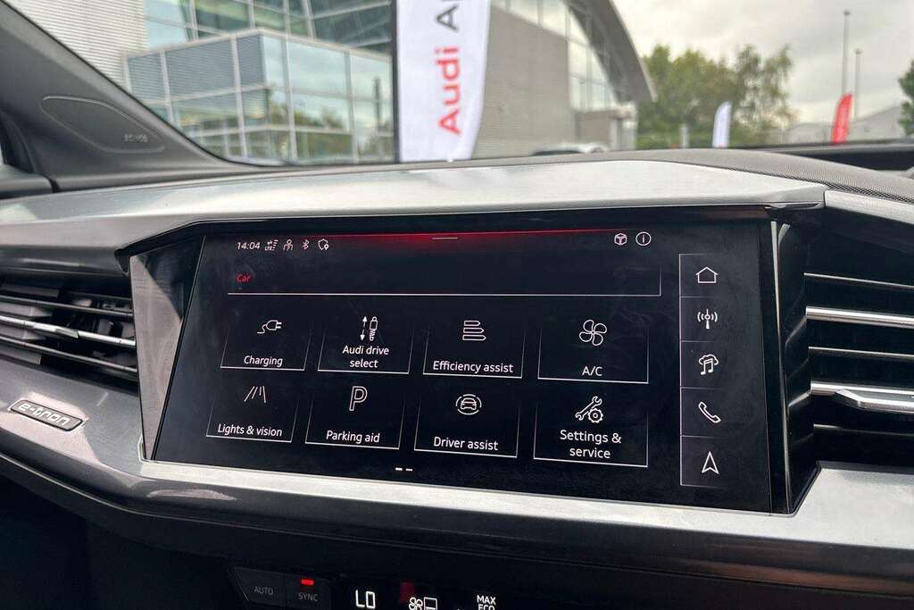 Audi Q4 E Tron Black Edition Blue #39