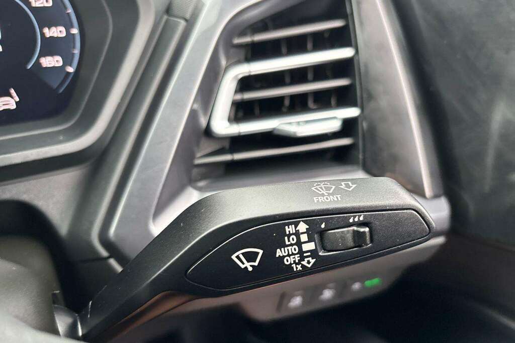 Audi Q4 E Tron Black Edition Blue #34