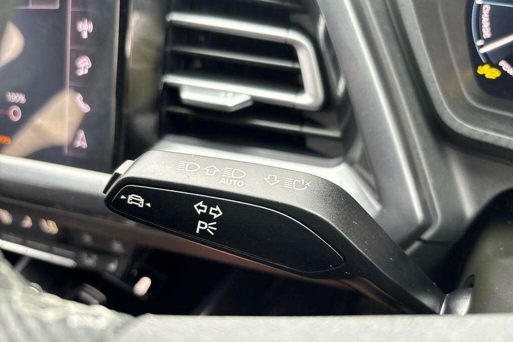 Audi Q4 E Tron Black Edition Blue #35