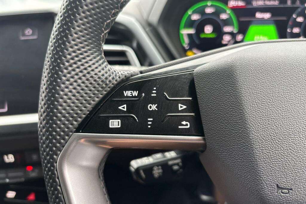 Audi Q4 E Tron Black Edition Blue #16