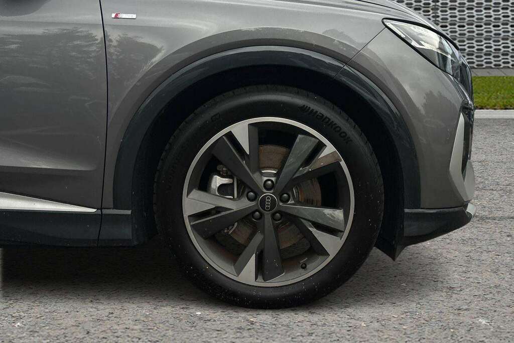 Audi Q4 E Tron 210Kw 45 Quattro 82Kwh S Line Leather 2 #5