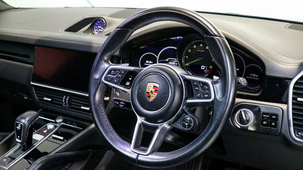 Porsche Cayenne V6 Auto Black #11