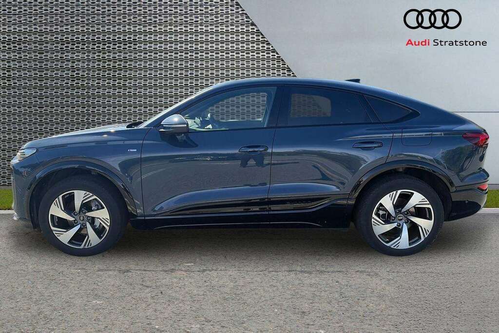 Audi Q6 E-Tron Edition 1 Black #8
