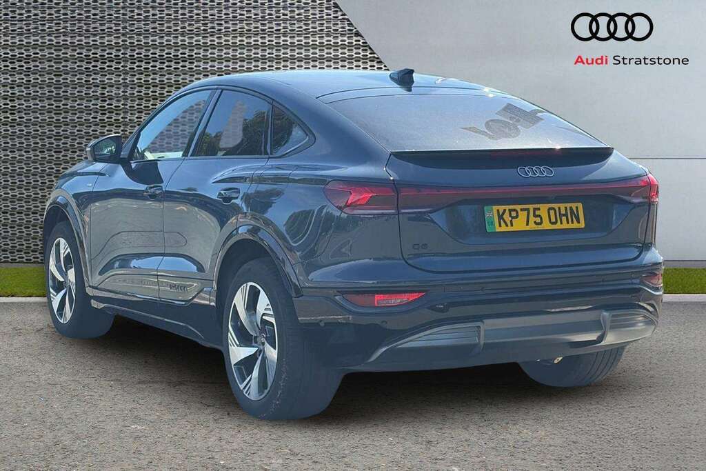 Audi Q6 E-Tron 185Kw 83Kwh Sport 2025 Blue #3
