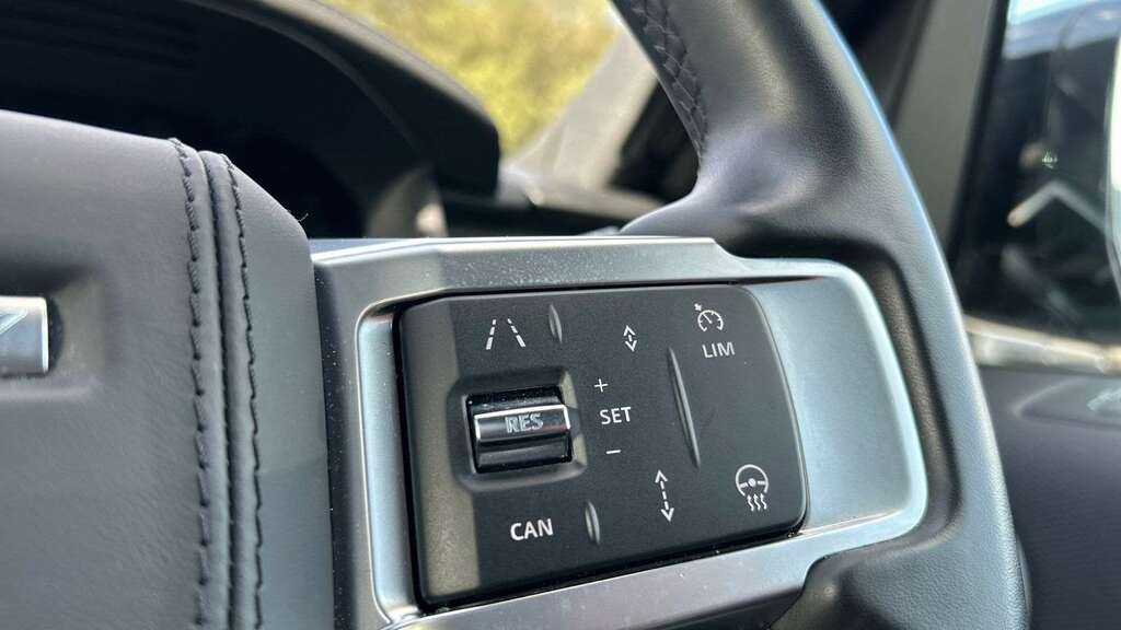 Land Rover Discovery R-dynamic Se White #37