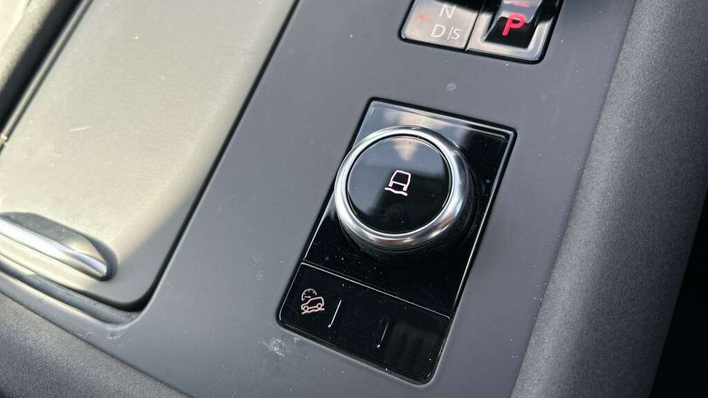 Land Rover Discovery R-dynamic Se White #34