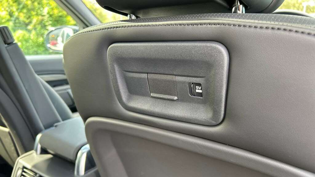 Land Rover Discovery R-dynamic Se White #30