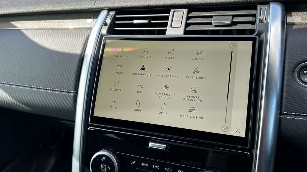 Land Rover Discovery R-dynamic Se White #40