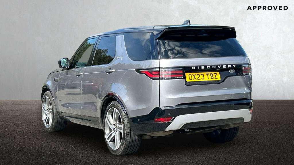 Land Rover Discovery 3.0 D300 Metropolitan Edition 2023 Grey #2