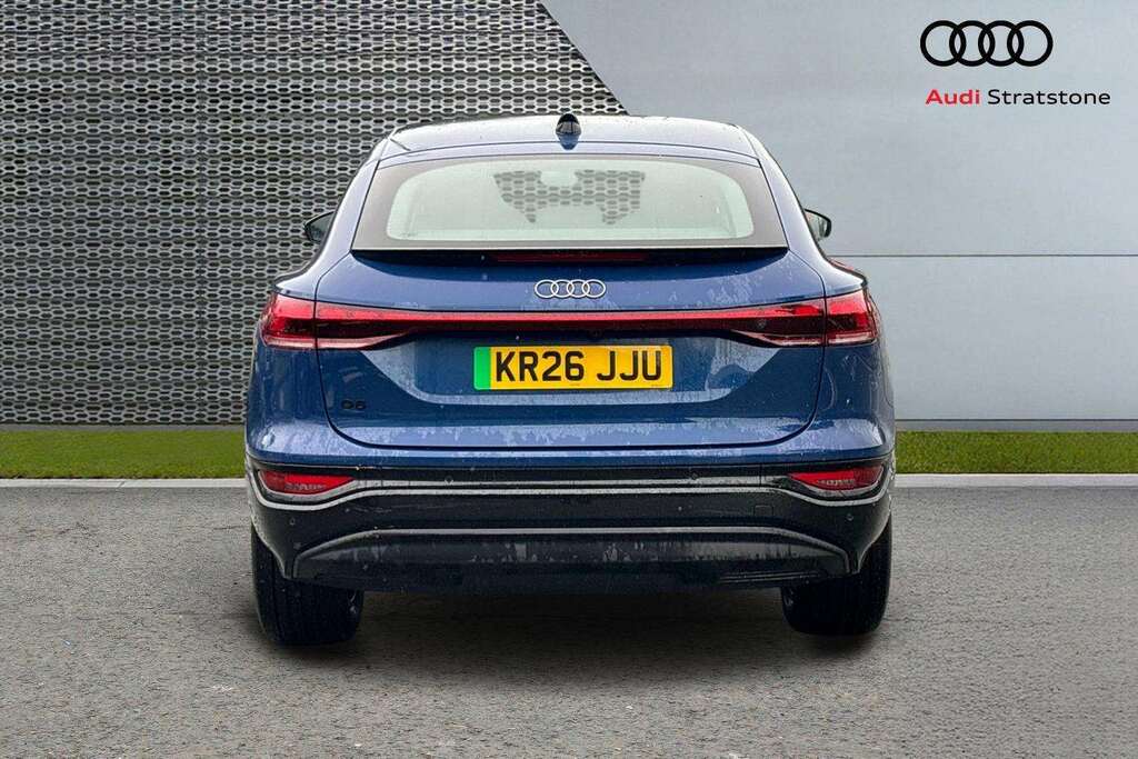 Audi Q6 E-Tron Sport Black #7