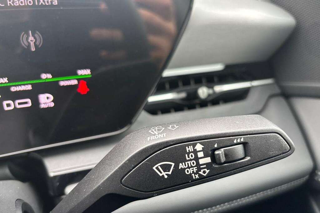 Audi Q6 E-Tron Sport Black #34