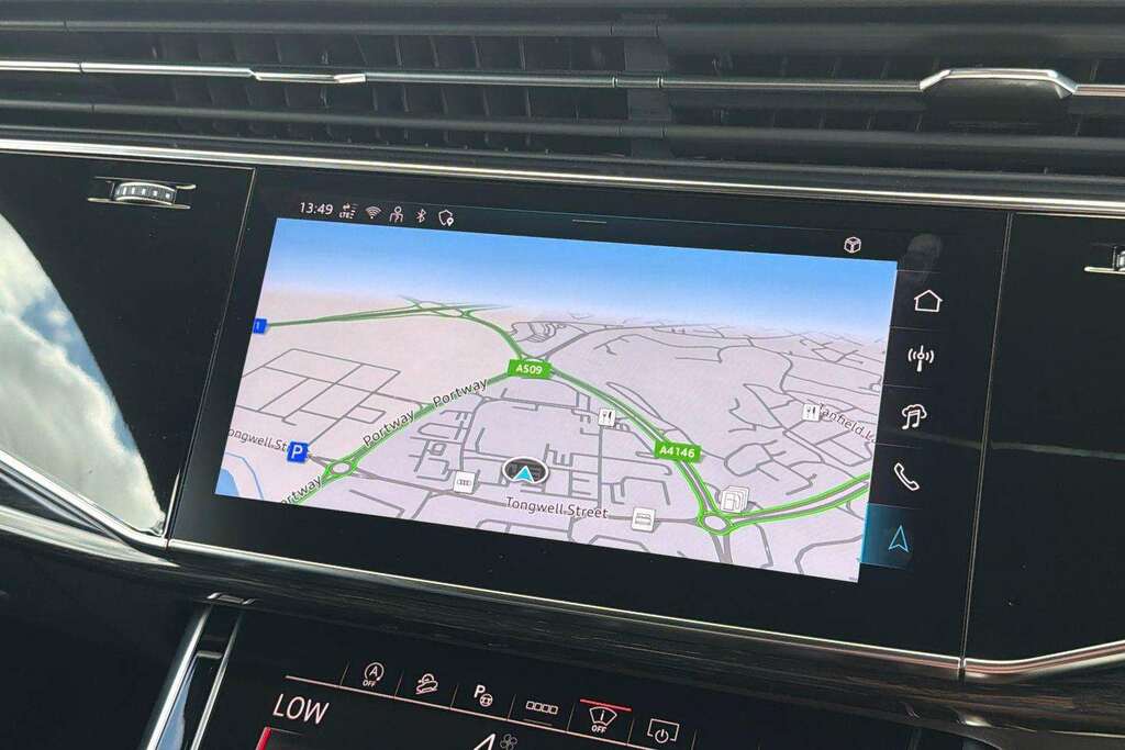 Audi Q8 Black Edition Blue #37