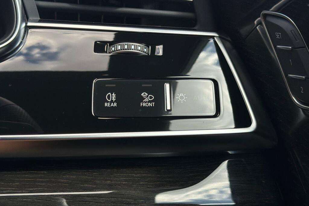 Audi Q8 Black Edition Blue #34