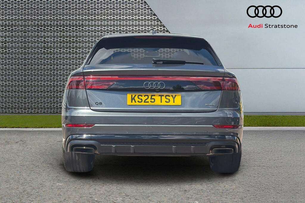 Audi Q8 Black Edition Blue #7