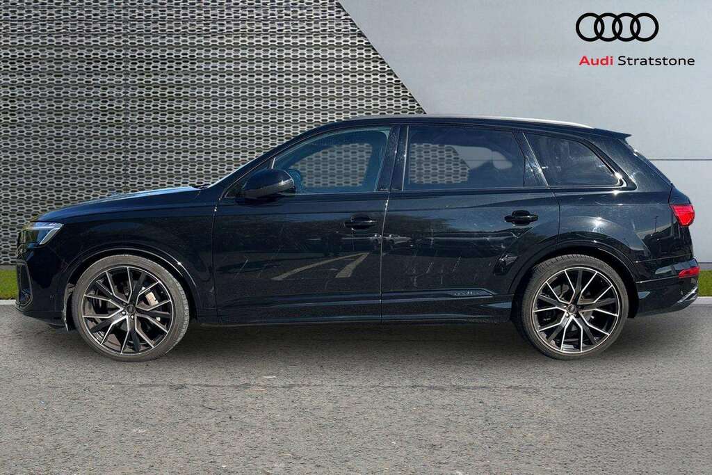 Audi Q7 Black Edition Black #8