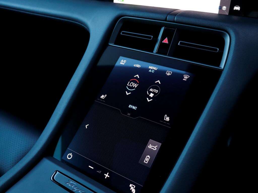Porsche Taycan 4S Automatic #17