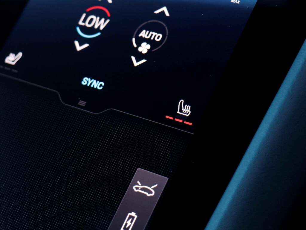 Porsche Taycan 4S Automatic #18