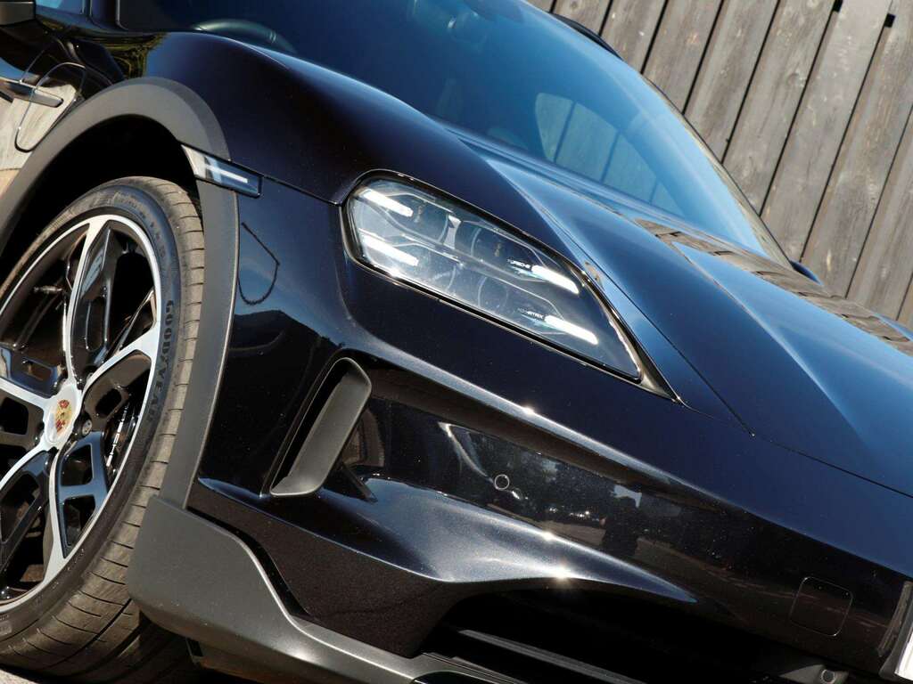 Porsche Taycan 4S Automatic #30