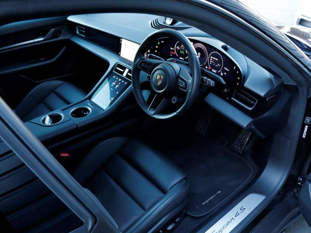 Porsche Taycan 4S Automatic #10