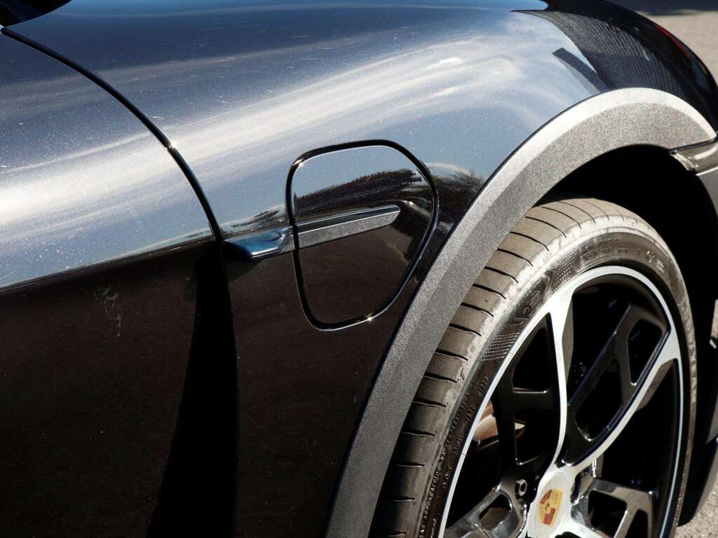 Porsche Taycan 4S Automatic #32