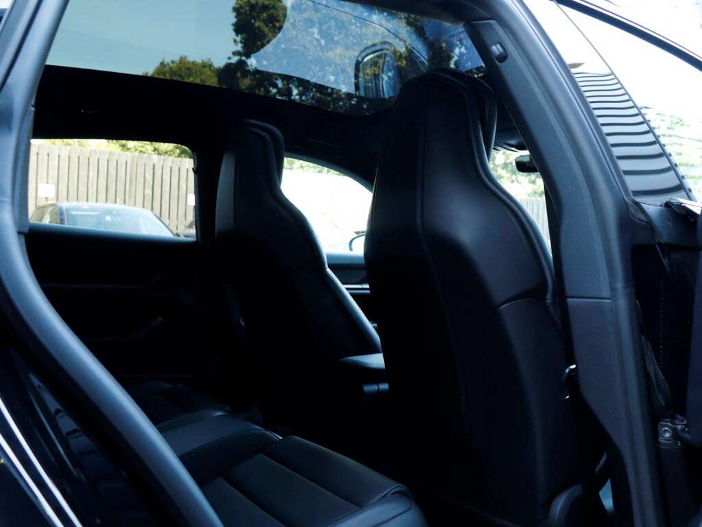 Porsche Taycan 4S Automatic #28