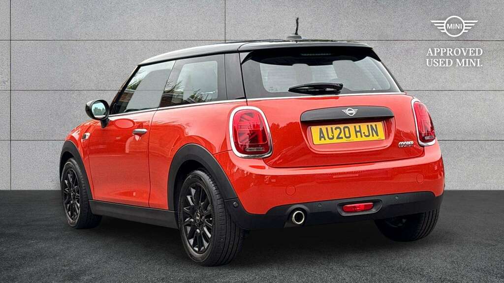 Mini Hatch 1.5 Cooper Classic II 2020 AU20HJN Orange #2