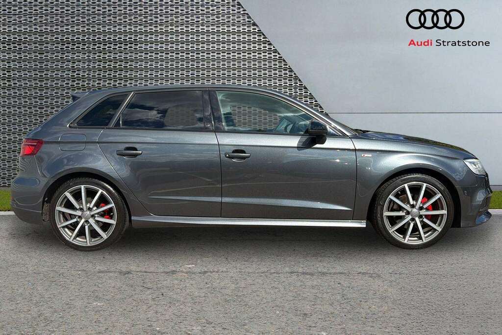 Audi A3 1.4 Tfsi Black Edition 2017 MA17ZBX Grey #4