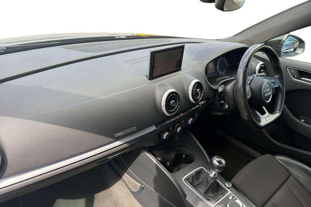 Audi A3 1.4 Tfsi Black Edition 2017 MA17ZBX Grey #2