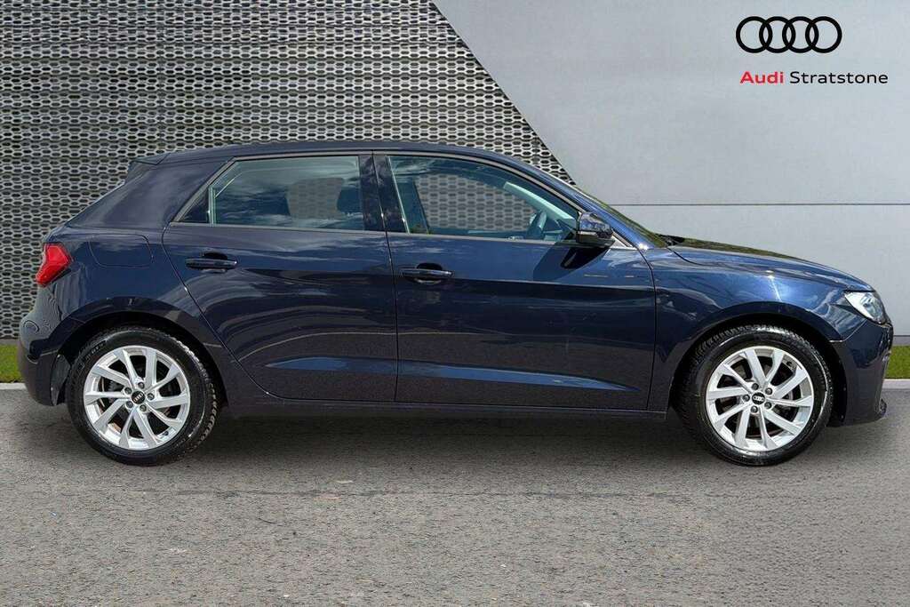 Audi A1 30 Tfsi 110 Sport 2021 Blue #4