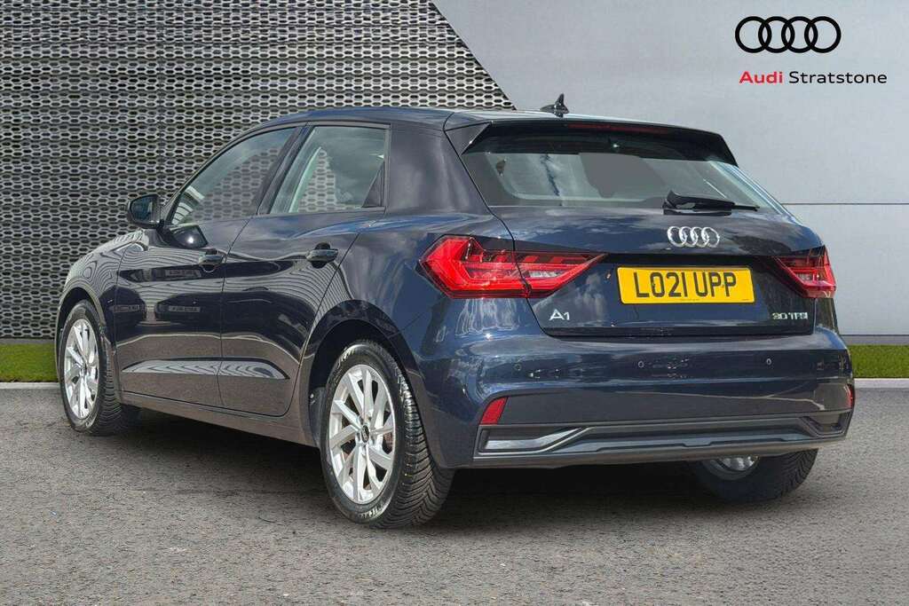 Audi A1 30 Tfsi 110 Sport 2021 Blue #3