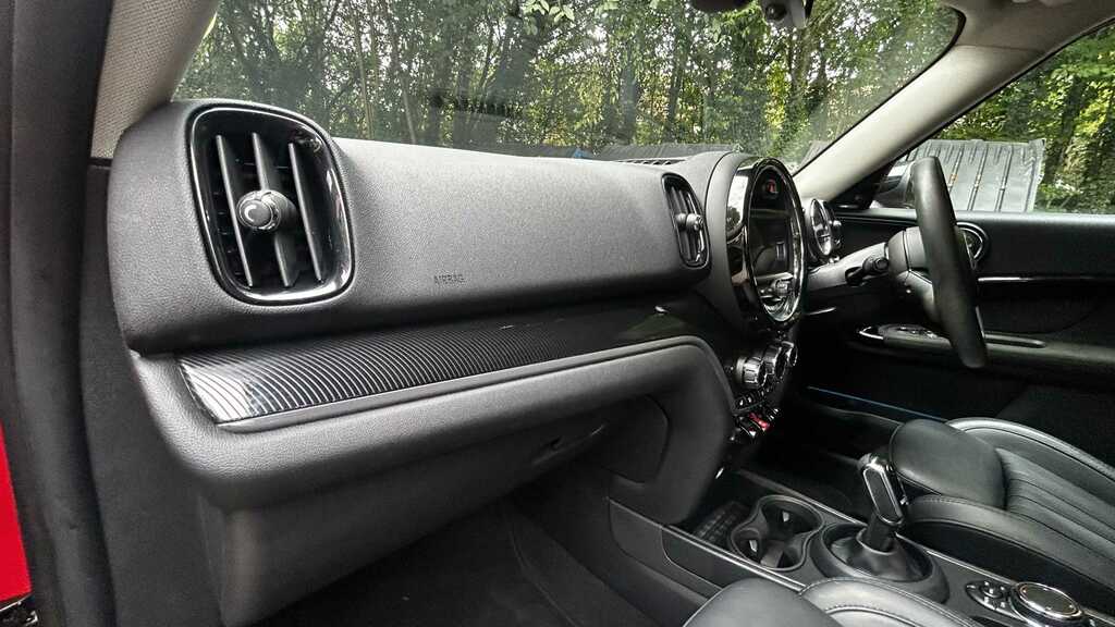 Mini Countryman 2.0 Cooper D Mycnav Pack 2018 YE68MSG Red #3
