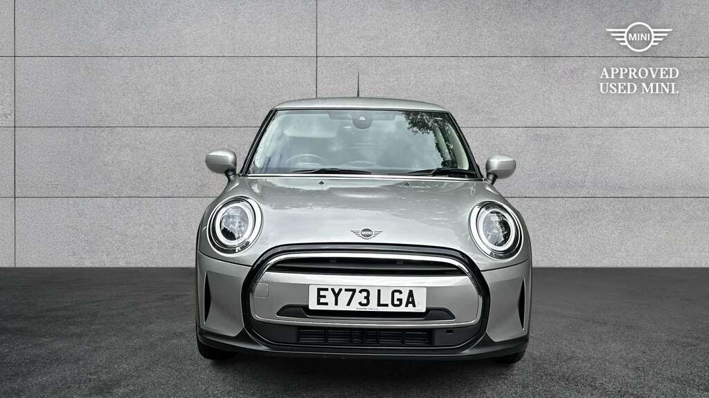 Mini Hatch 1.5 Cooper Classic Premium 2024 EY73LGA Silver #2