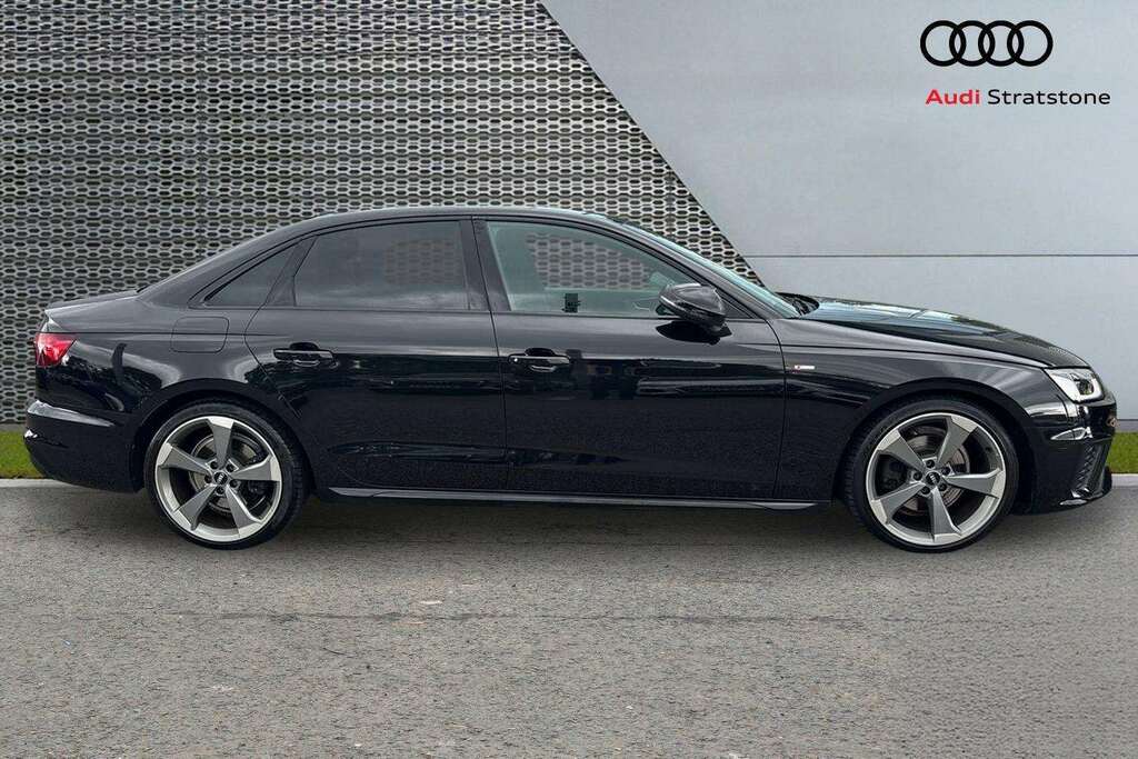 Audi A4 35 Tfsi Black Edition S Tronic 2020 YT70WTV Black #4