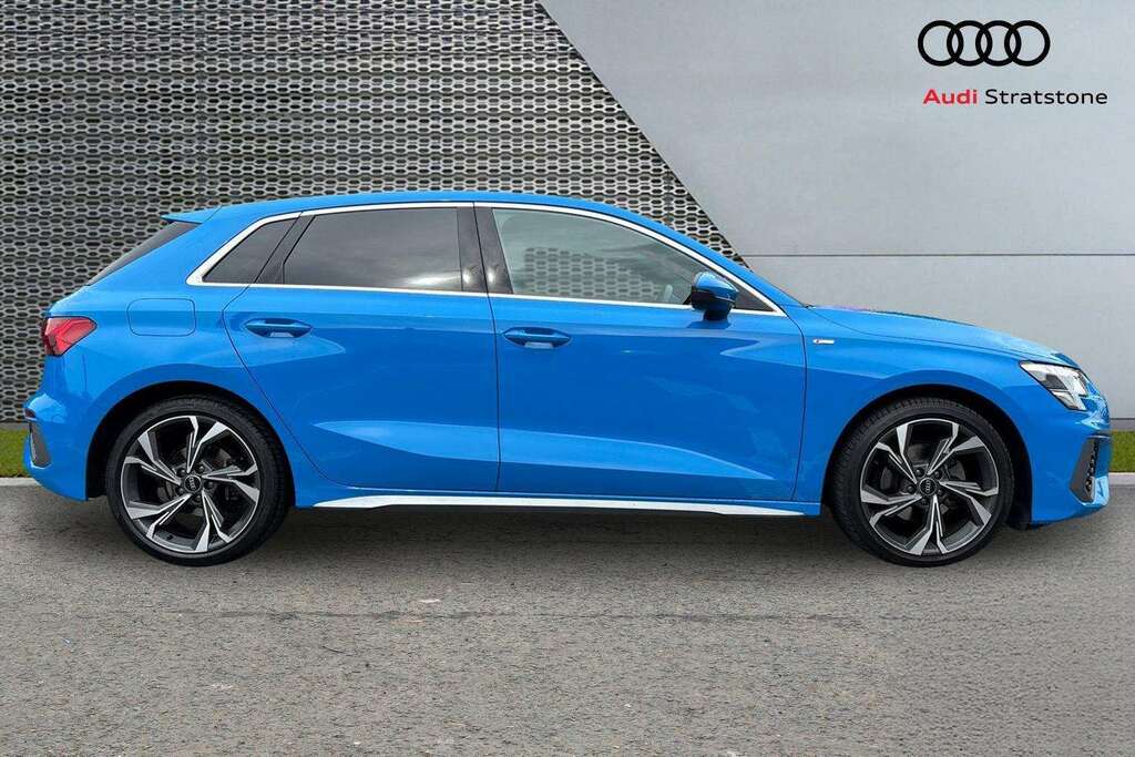 Audi A3 35 Tfsi S Line S Tronic 2023 BP73YJO Blue #4