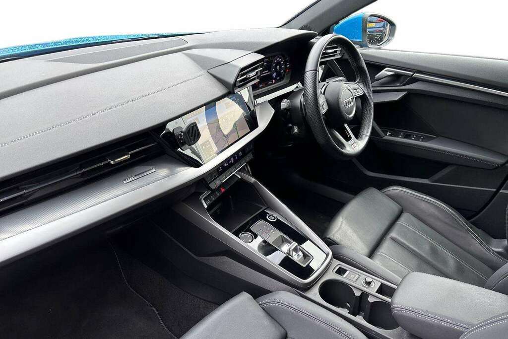 Audi A3 35 Tfsi S Line S Tronic 2023 BP73YJO Blue #2