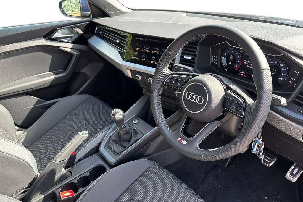 Audi A1 25 Tfsi S Line 2026 BL26YFZ Blue #6