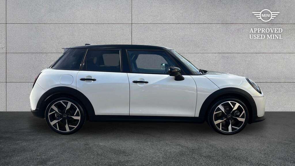 Mini Hatch 2.0 S Exclusive 2025 YH75HZS White #3