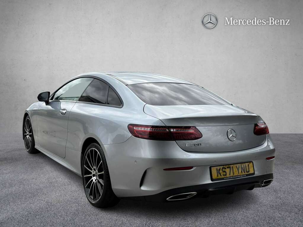 Mercedes-Benz E Class E300 Amg Line Night Ed Premium Plus 9G-tronic Silver #2