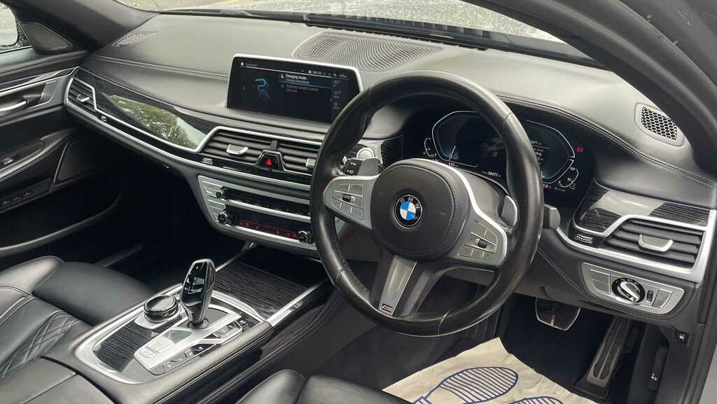 BMW 7 Series  Black #7