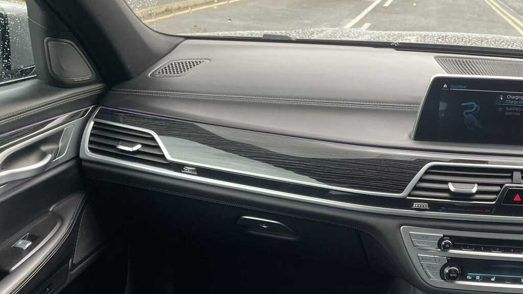 BMW 7 Series 745Le Xdrive M Sport 2020 Grey #6