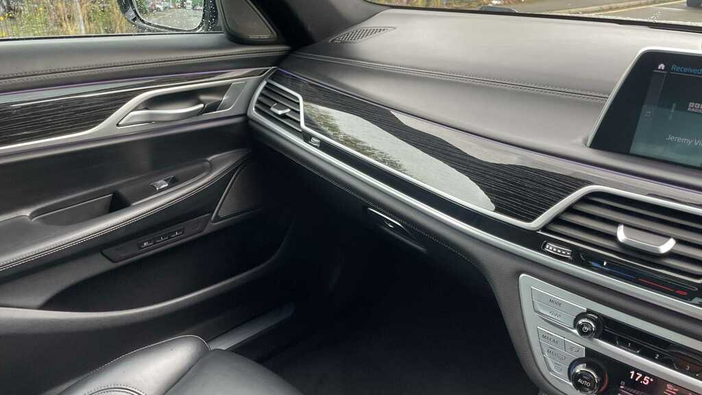 BMW 7 Series  Black #22