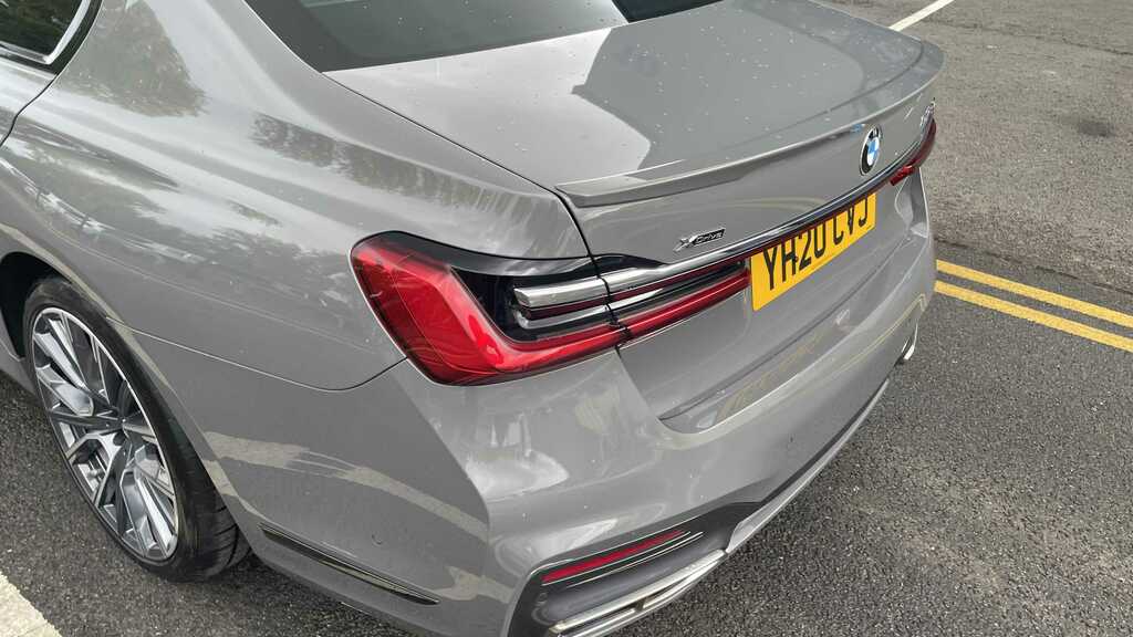 BMW 7 Series  Black #38