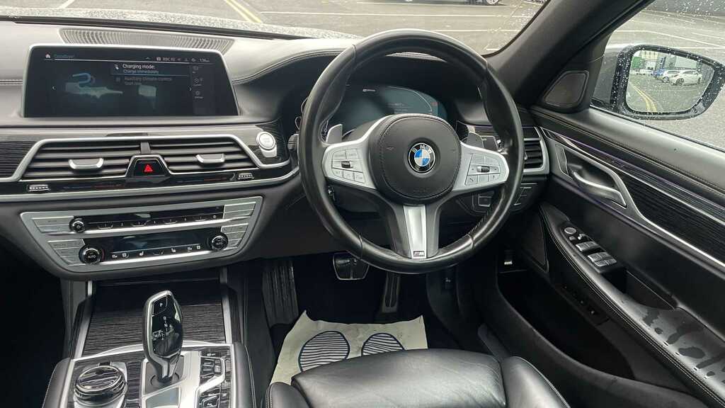 BMW 7 Series 745Le Xdrive M Sport 2020 Grey #5