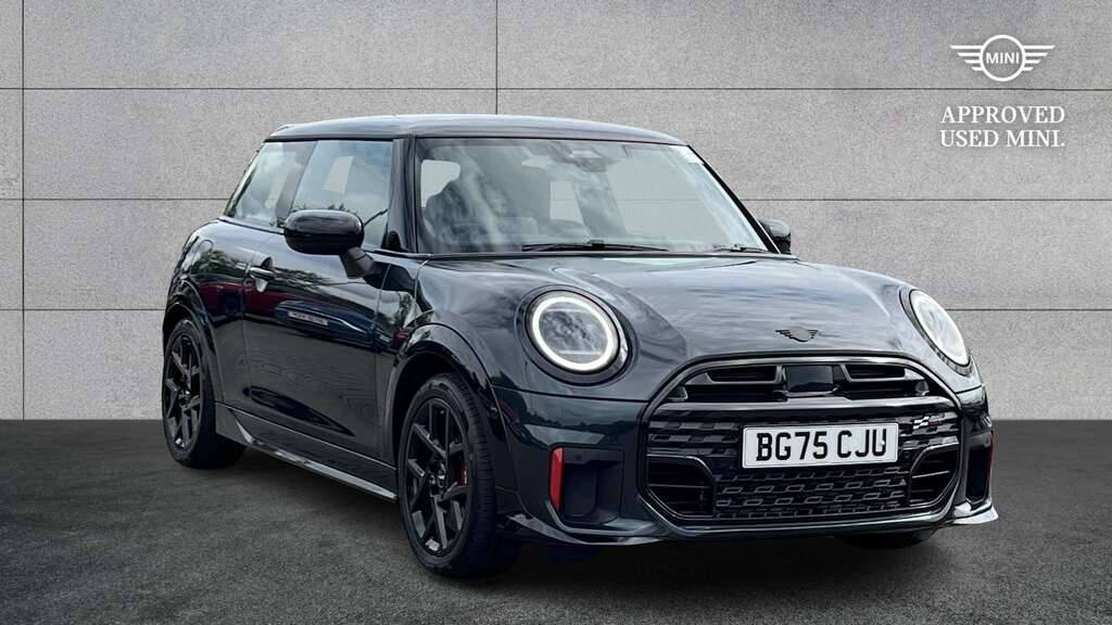 Mini Hatch 2.0 John Works 2025 Grey