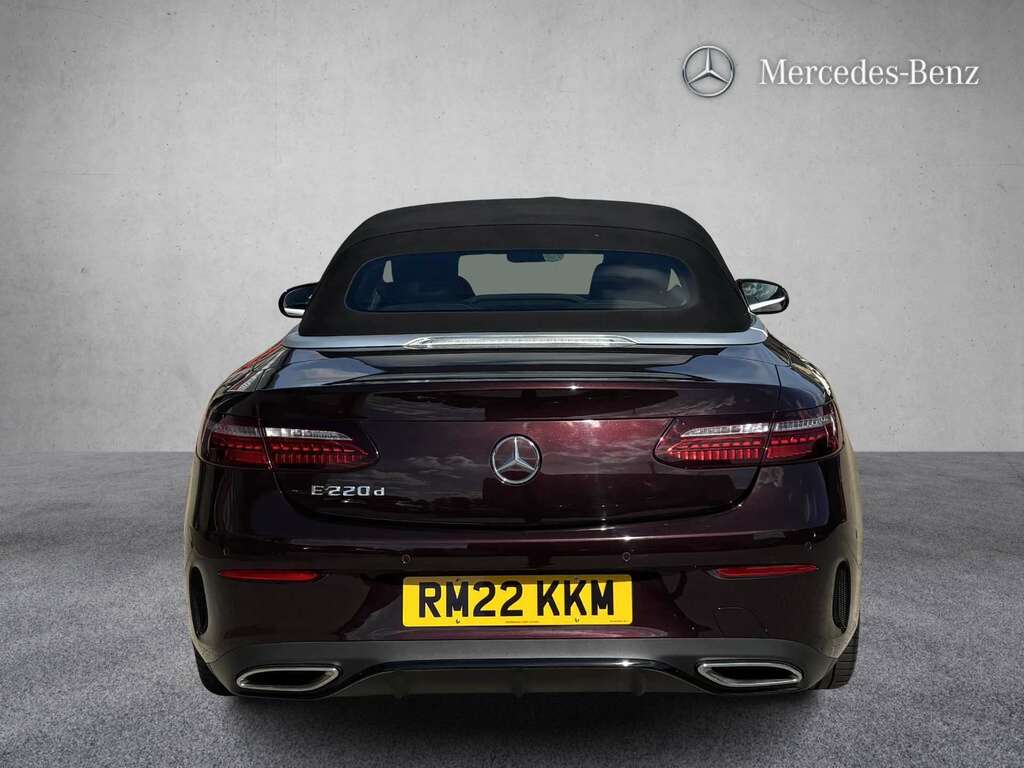 Mercedes-Benz E Class E220d Amg Line Night Ed Premium 9G-tronic 202 RM22KKM Red #4