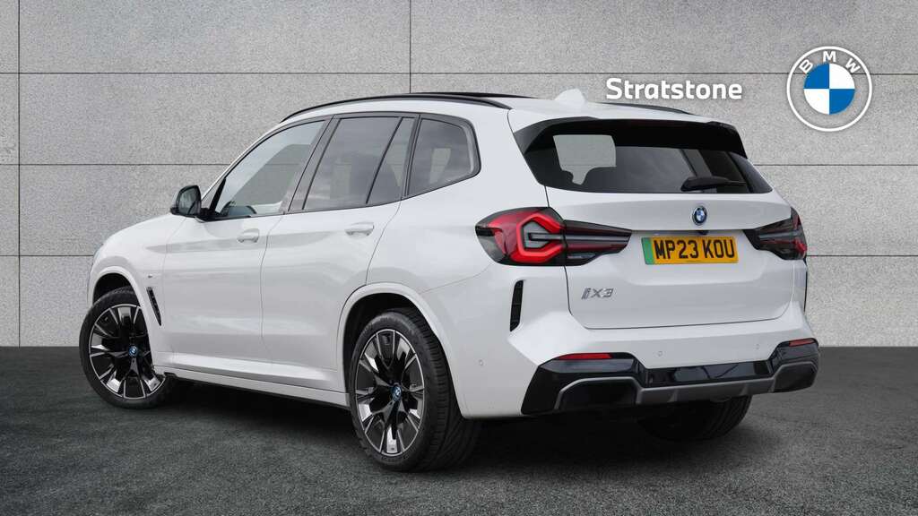 BMW iX3 210Kw M Sport Pro 80Kwh 2023 White #2